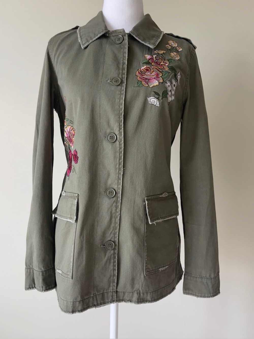 Maurices Olive Green Embroidered Utility Jacket EUC Size Small - Picture 1 of 8